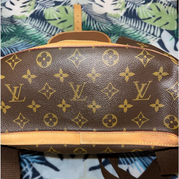AUTHENTIC LOUIS VUITTON BAG - Picture 10 of 16